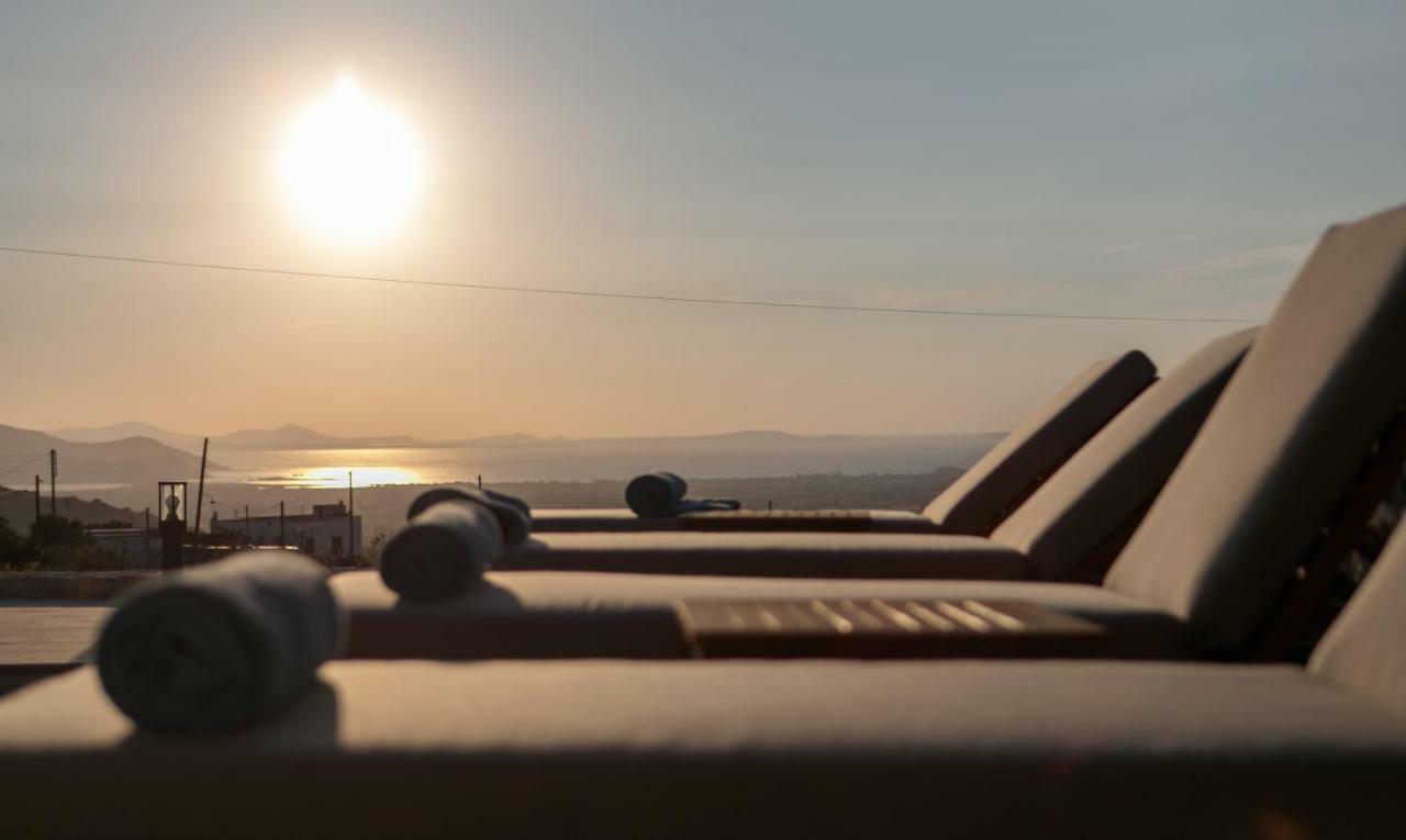 Galanado Naxos Infinity Villa And Suites מראה חיצוני תמונה